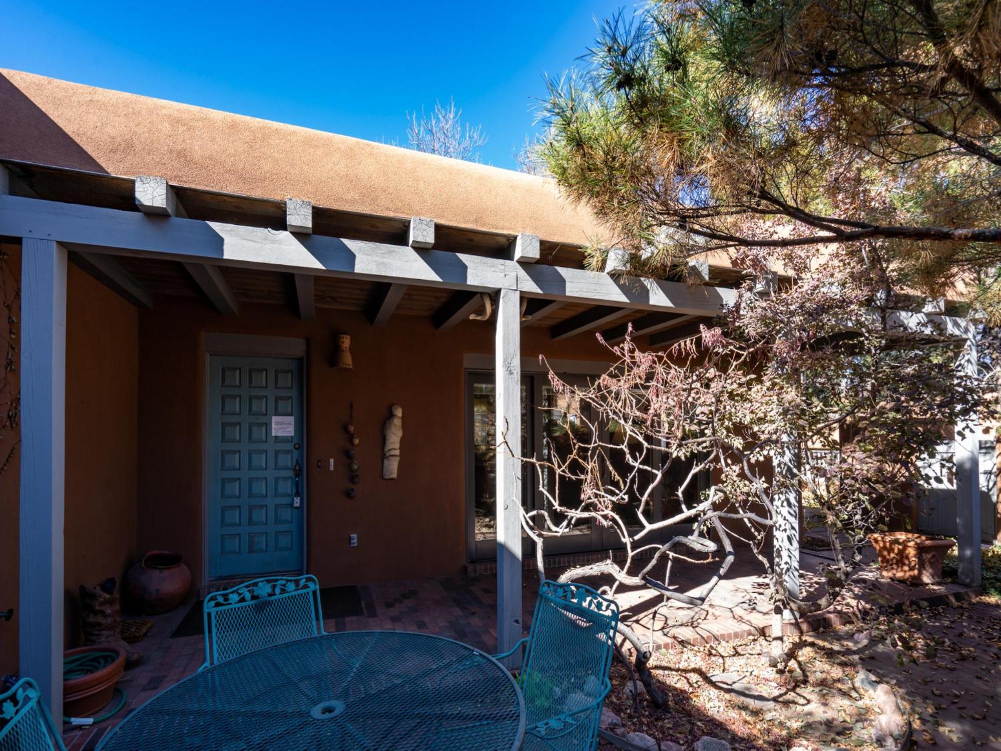 Puertas De Canyon Road By Kokopelli Management